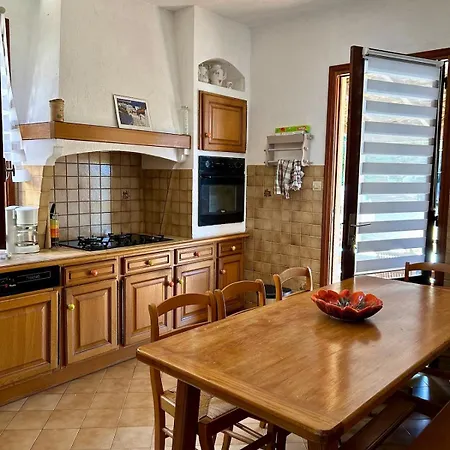 Appartamento Calme Avec Jardin Et Vue à Porticcio *