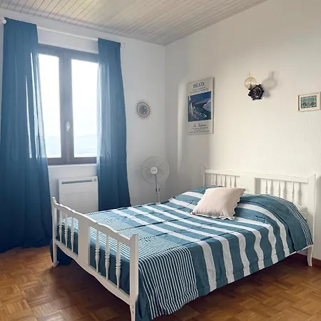 Lejlighed Calme Avec Jardin Et Vue A Porticcio *